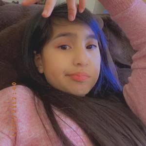 Meet your Posher, Arely